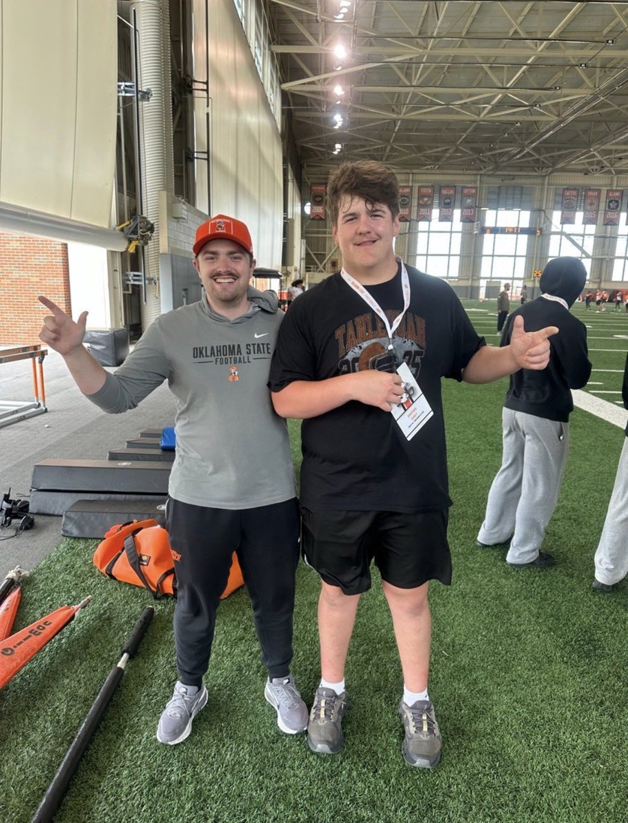 braydenc2028's tweet photo. Had a great time today at osu!! Appreciate @AndrewLee_CFB for the invite! Go pokes
@BooneFeldt
@Coach_Crill https://t.co/sH2AaD52ni