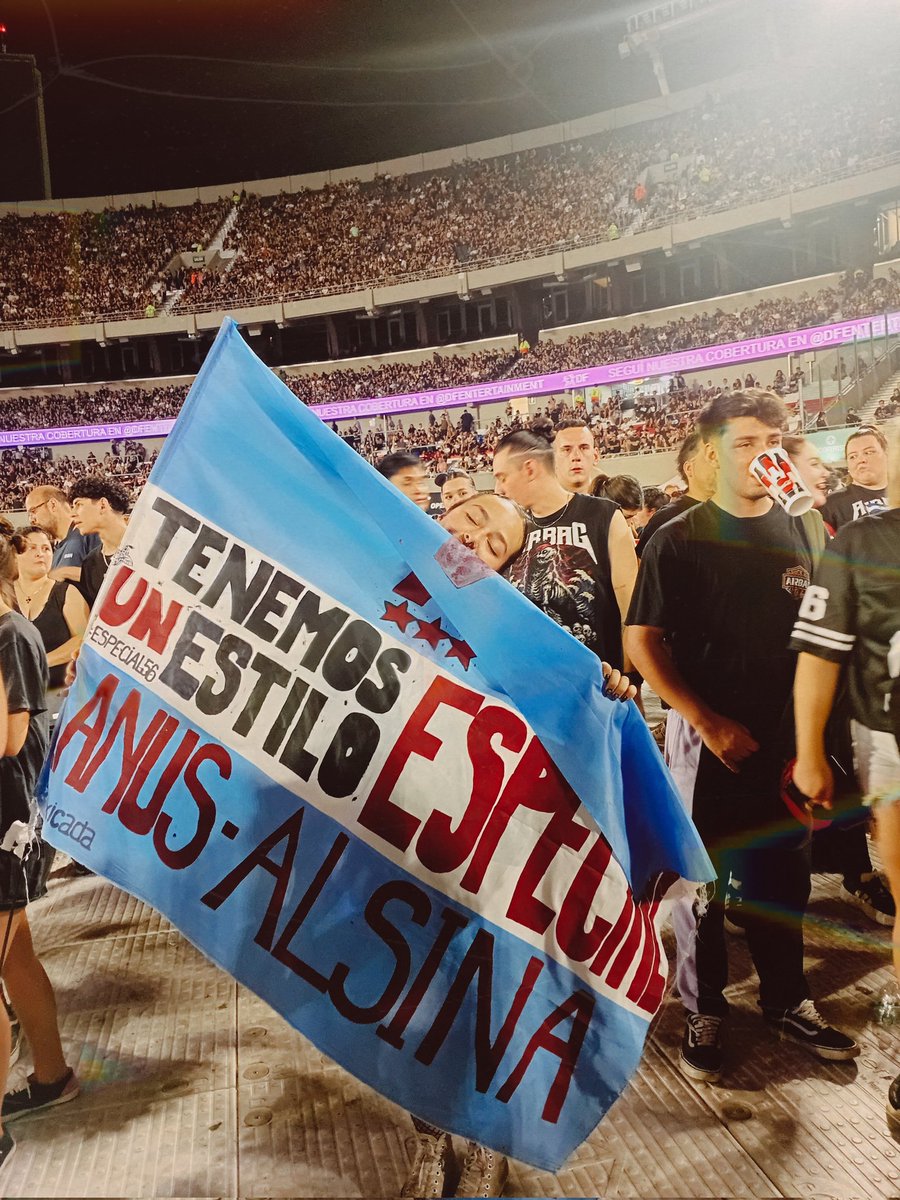 vitto ★ APTHSUT completa en VELEZ tweet media