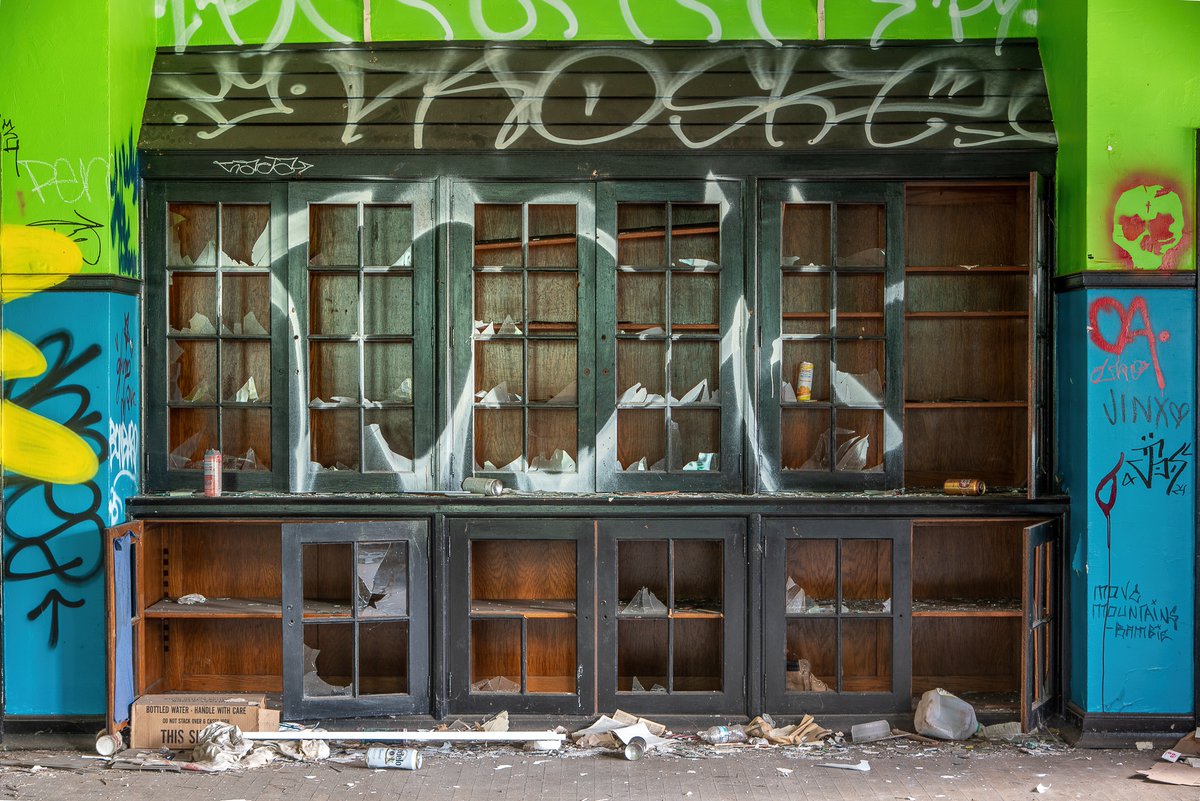 Mr. P. Explores tweet media