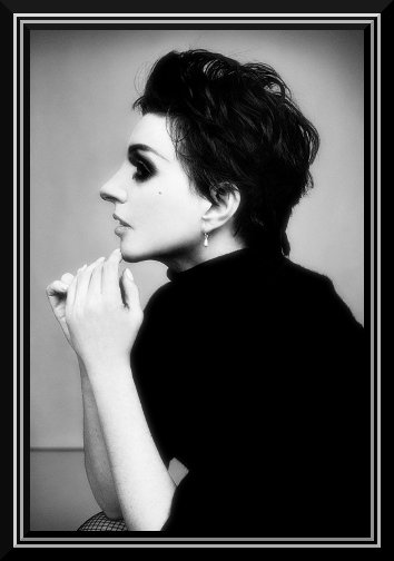 iShowTunes's tweet photo. #LizaMinnelli, by #StevenMeisel for #Italian #Vogue, 1990. https://t.co/9i2dyjDxmz