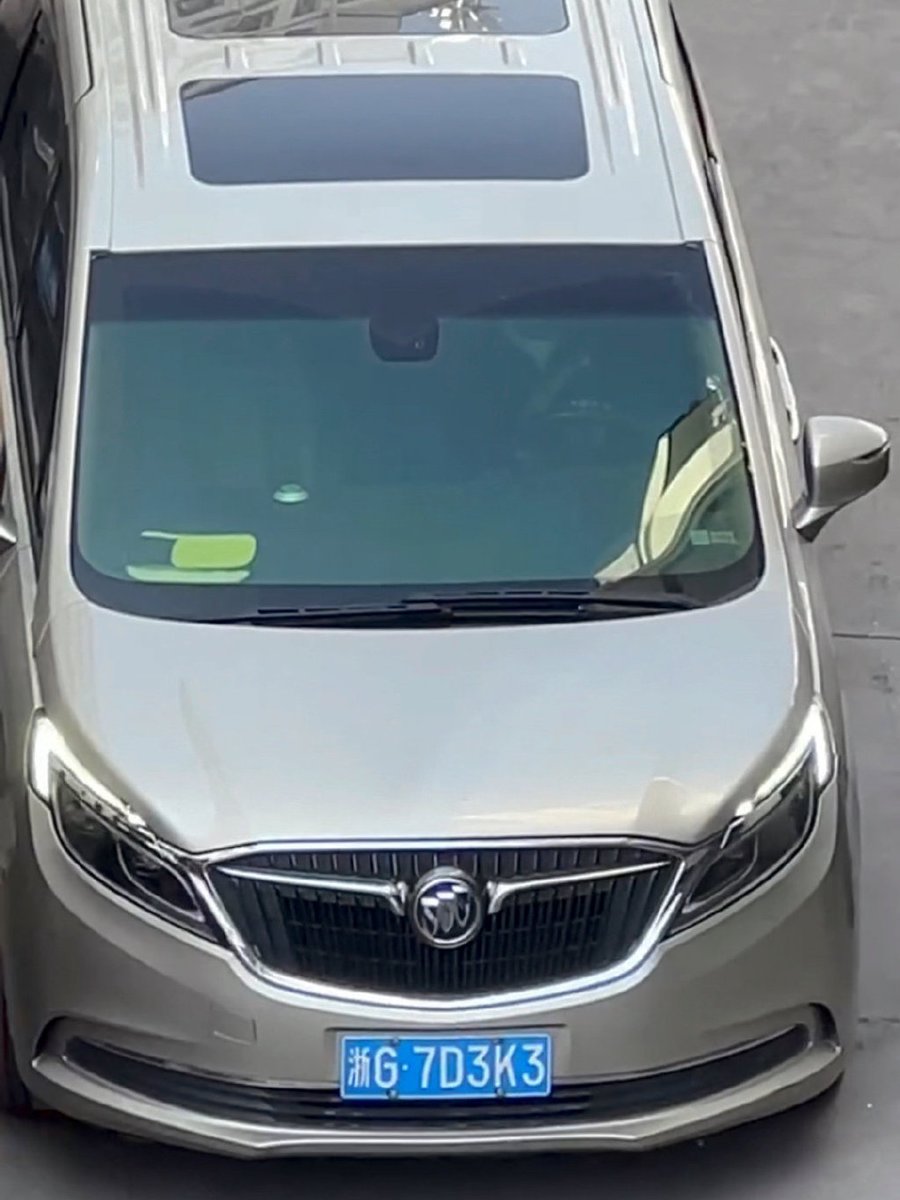 Tanya Hudon tweet media