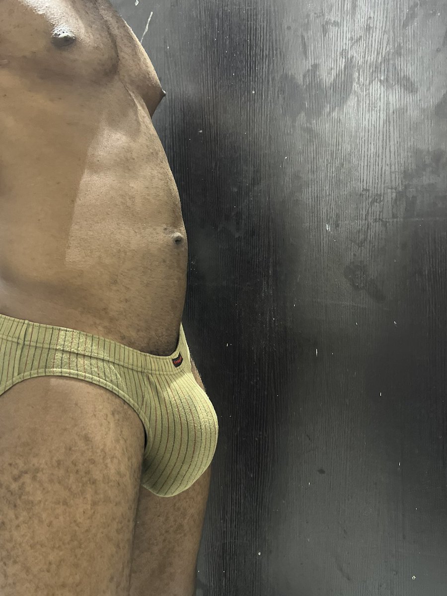 AdamSteveFilms's tweet photo. Something light for you 🍆 https://t.co/x7839wcVMj