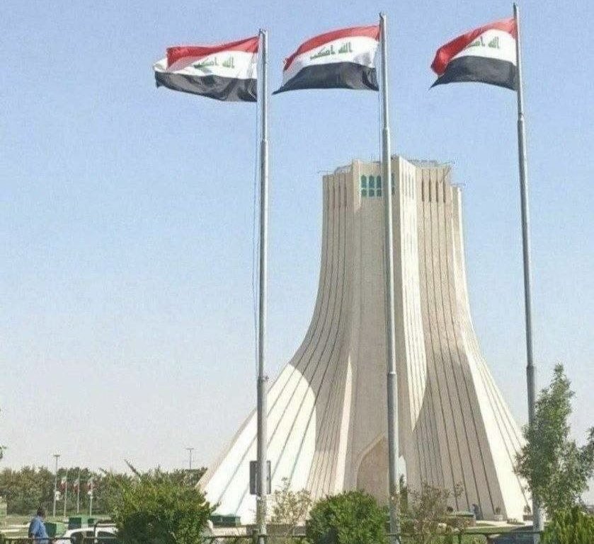 مادررررررررررررررجنده‌های جنگ خارجی و پوتین سرباز خارجی و کوله پشتی سرباز خارجی، حرفی ندارن؟!
ایران رسماً تحت اشغال عراقی‌هاست!