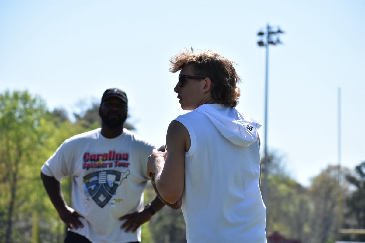 adub12_'s tweet photo. Carolina Spinners Tour Year 2 🔥🎯 grateful for the knowledge and work this weekend with @jlmn12_ @QBC_Charlotte @ChrisReynolds_3 #trusttheprocess https://t.co/ST3WccUkey