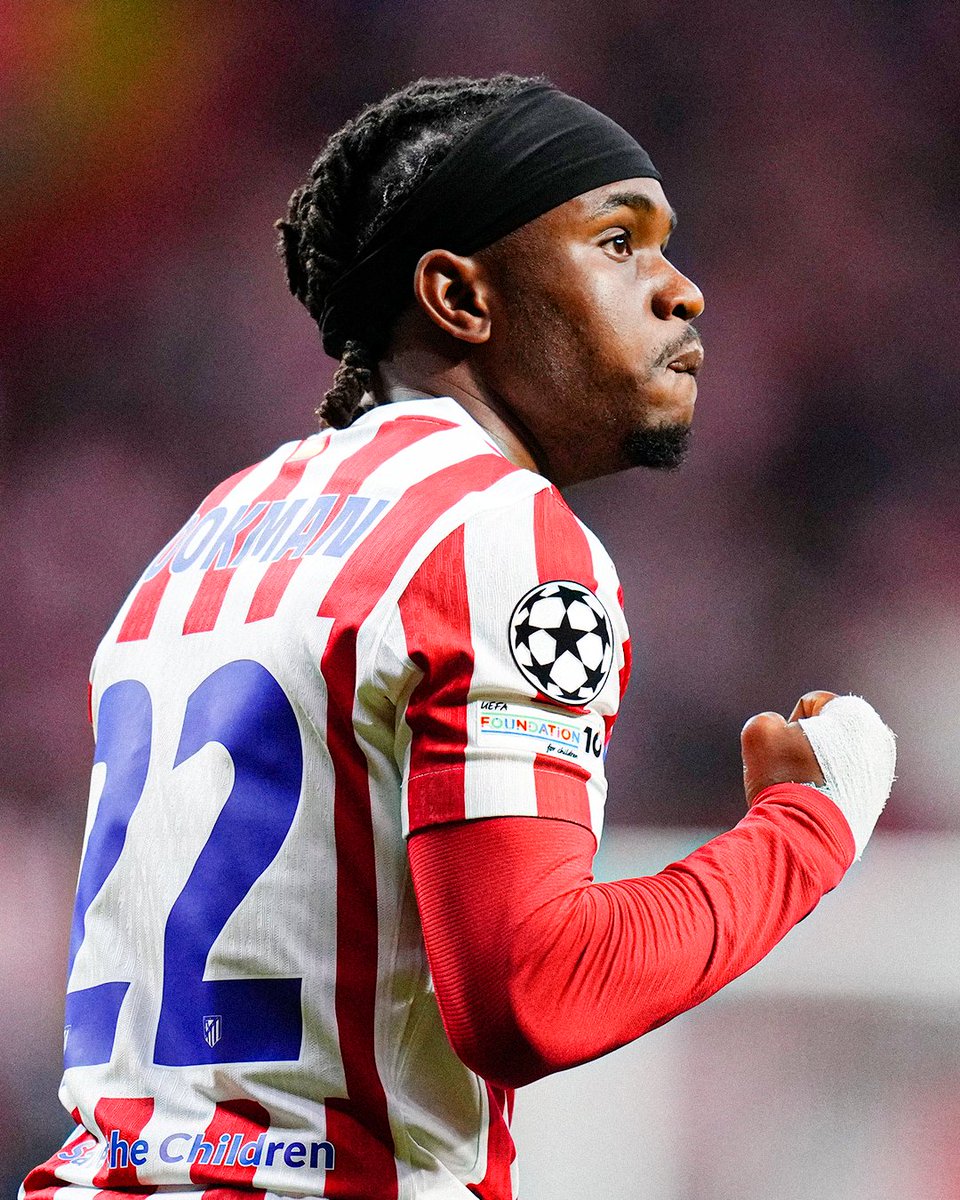 footballontnt's tweet photo. Victor Osimhen (16) and Obafemi Martins (9) are the only Nigerian players with more career Champions League goals than Ademola Lookman (8) 👏 https://t.co/Jfi2jI64md