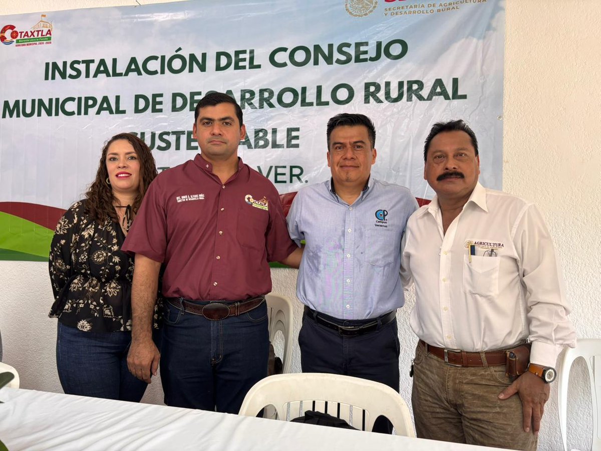 Colpos_Ver's tweet photo. 🌱🏛️ El Dr. Salvador Partida Sedas participó en la instalación del COMUDERS en Cotaxtla, Veracruz (14 de abril de 2026), fortaleciendo la coordinación para el desarrollo rural sustentable.
#Colpos #ColposCampusVeracruz #DesarrolloRural #Vinculación https://t.co/xMvh7Ximky