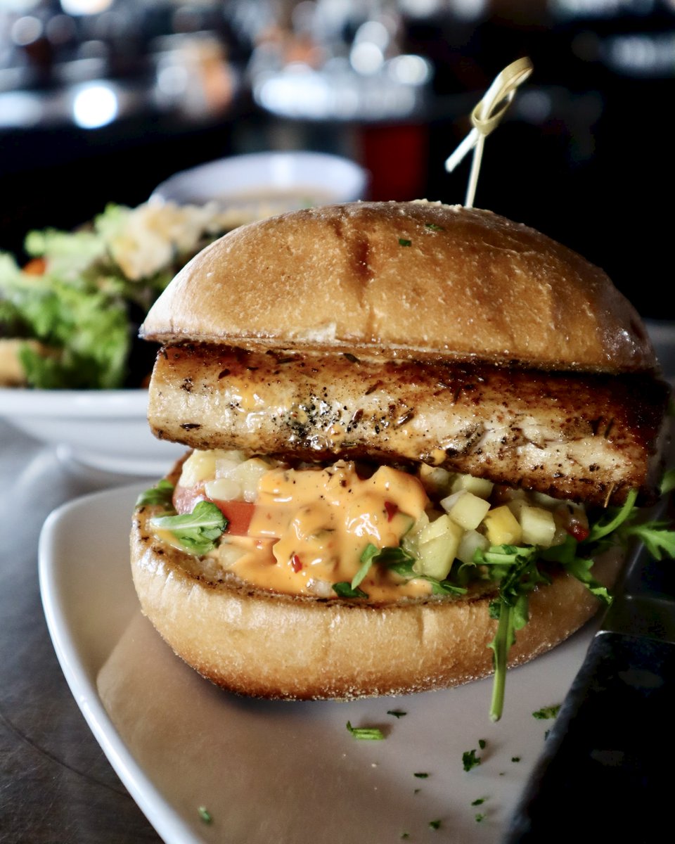 Griffon Gastropub tweet media