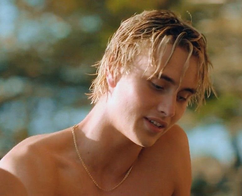 marts⭐️ tweet media