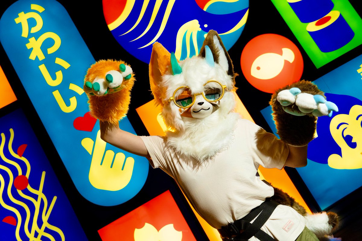 KatFishingg's tweet image. Messy boi :b (Pics by @sproutivyy ~&amp;lt;3)