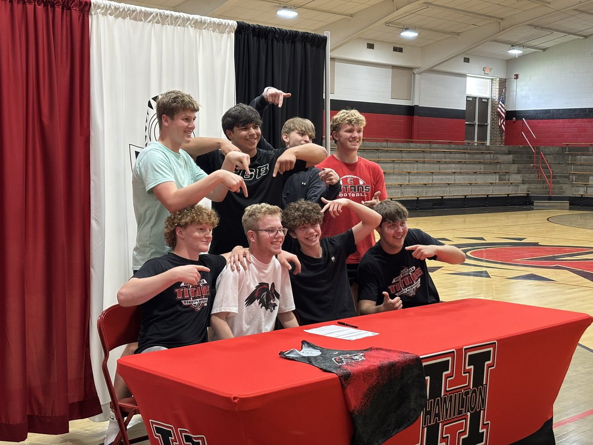 Ben Schmidt tweet media