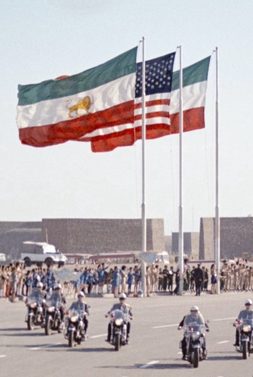 پاگنده 🇺🇸🇮🇷 tweet media