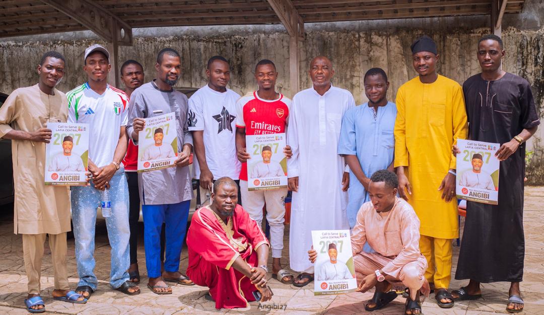 AbdullahiAngib3's tweet photo. Today, I received youths from the NEPA Office of Agyaragu (Peace Youth Movement) on a solidarity visit. I sincerely appreciate your concern and your commitment to mobilize, support, and ensure the success of my aspiration.
May this become a reality. https://t.co/OWXJERgebc