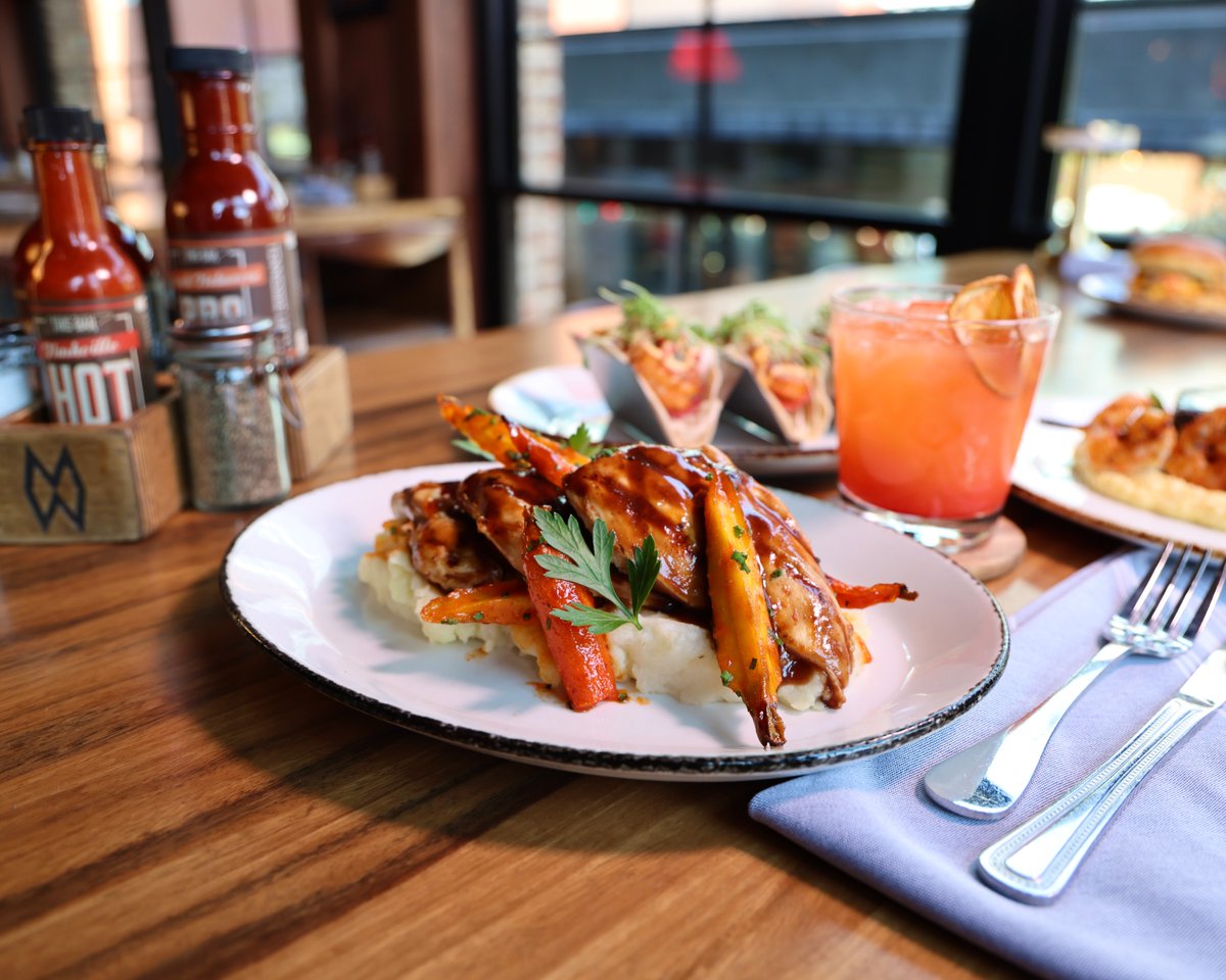MWThisBar's tweet photo. New options, same Tennessee Kitchen 🍽️ come try our new menu items this week and book your lunch reservation at #mwthisbar https://t.co/O5FRvSWIz8
