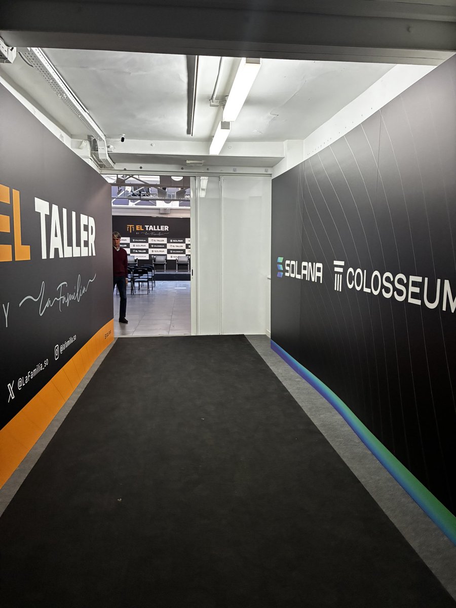 transmedia samurai tweet media