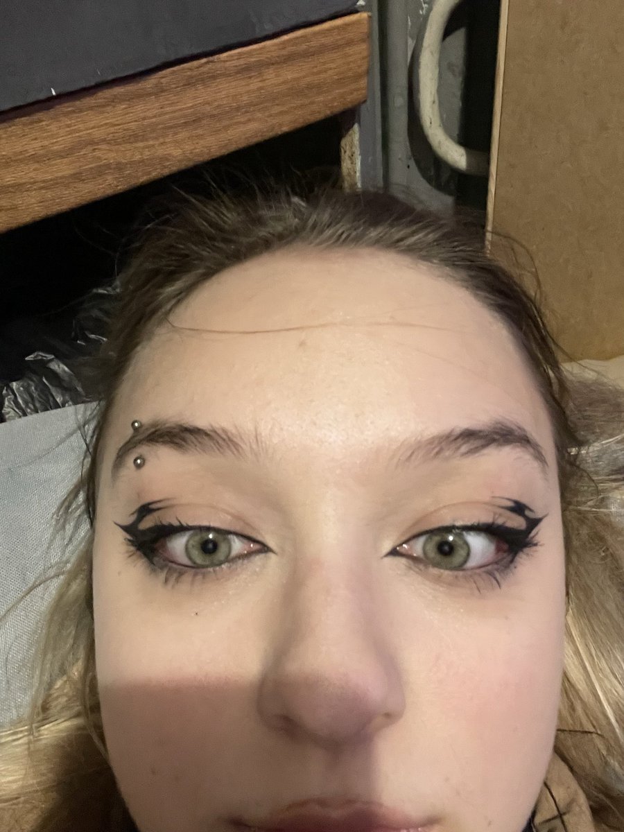 свиткрек67 tweet media