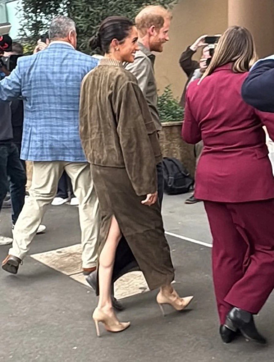 Princess CarParkle 👑 tweet media