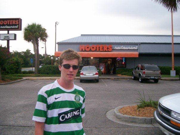 FollowFollow.com News tweet media