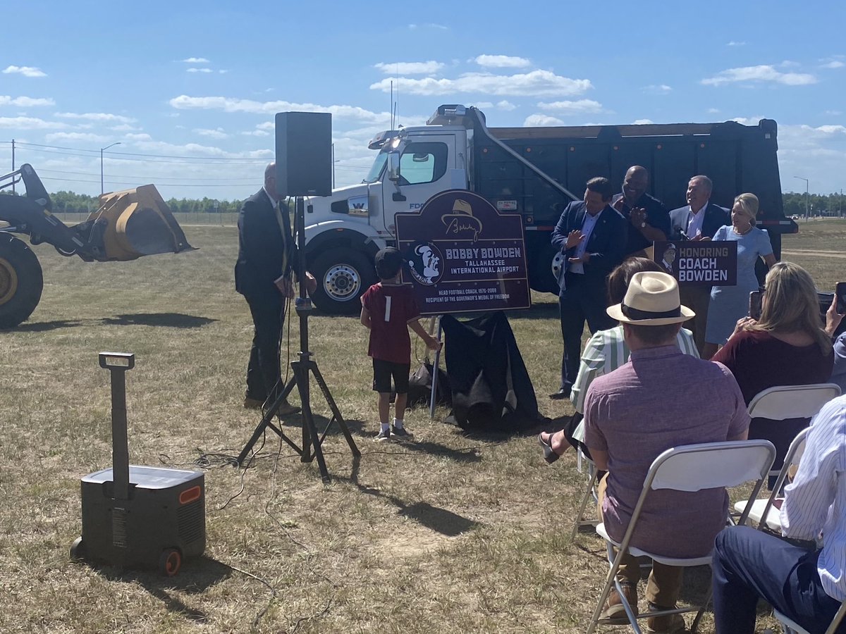 fineout's tweet image. Bobby Bowden airport sign unveiled. DOT says several will be placed along roads leading to airport