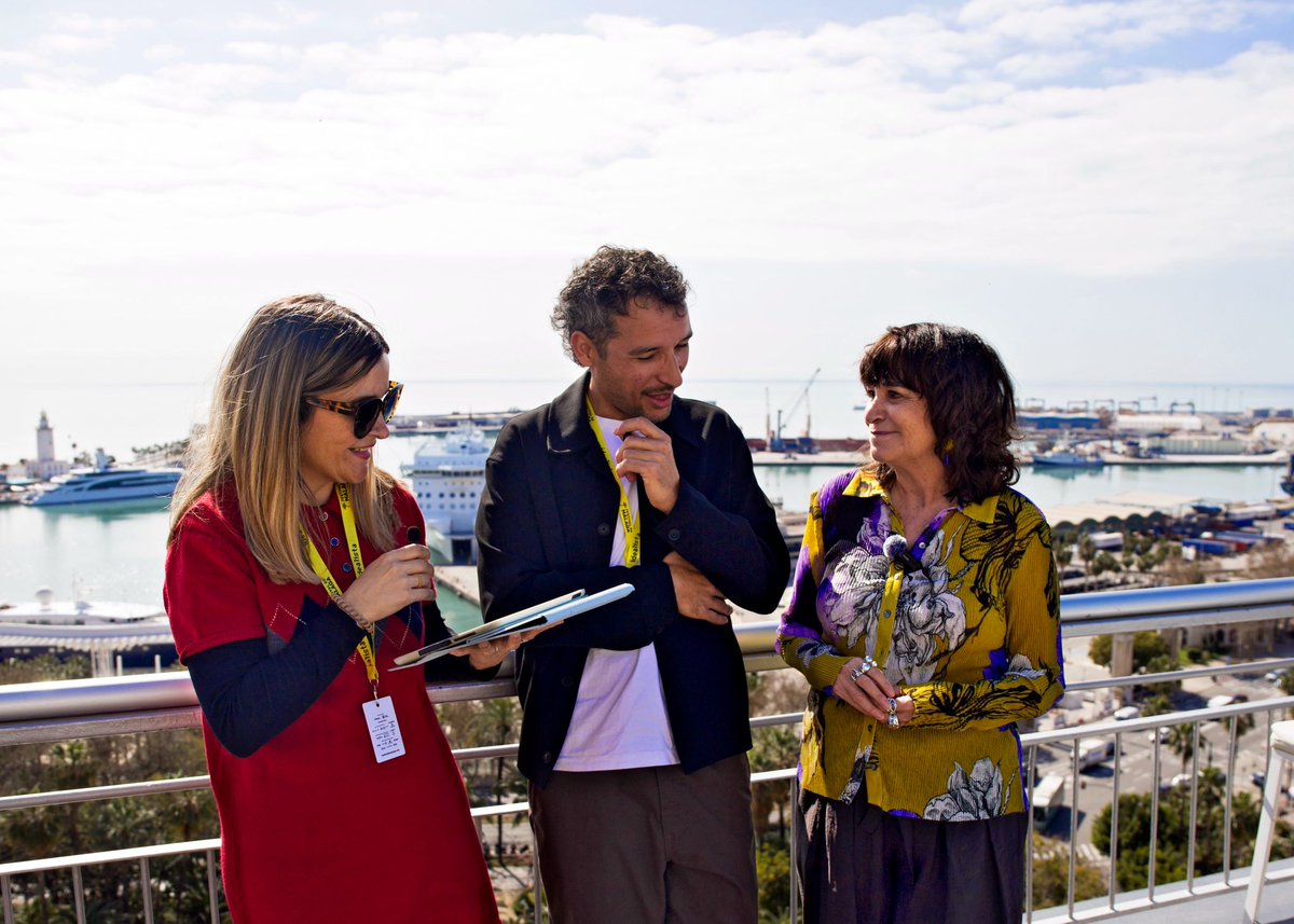 Book Fiction tweet media