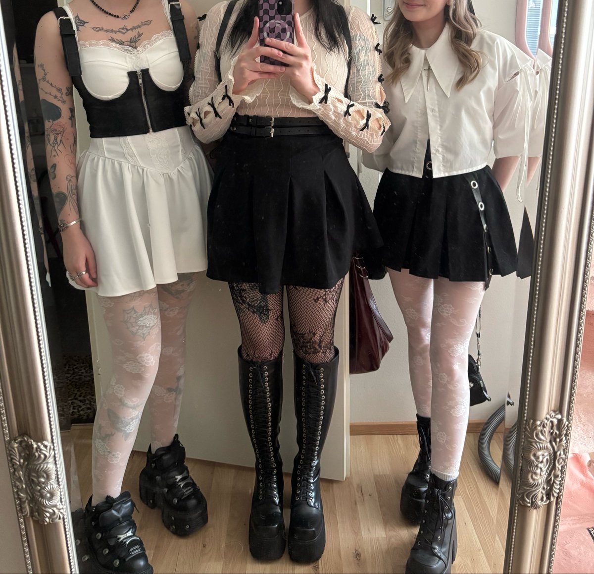 kia Ꙩ*:･ﾟ👻 tweet media