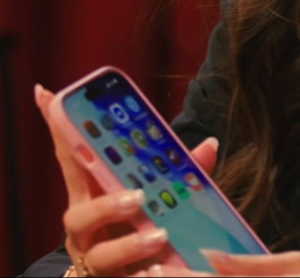 kelly ×͜×🏒🐆 tweet media