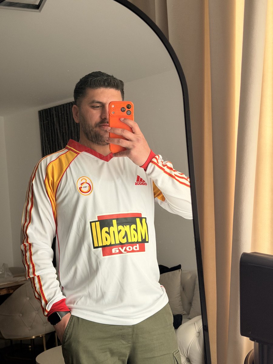 Apo 🇩🇪 tweet media