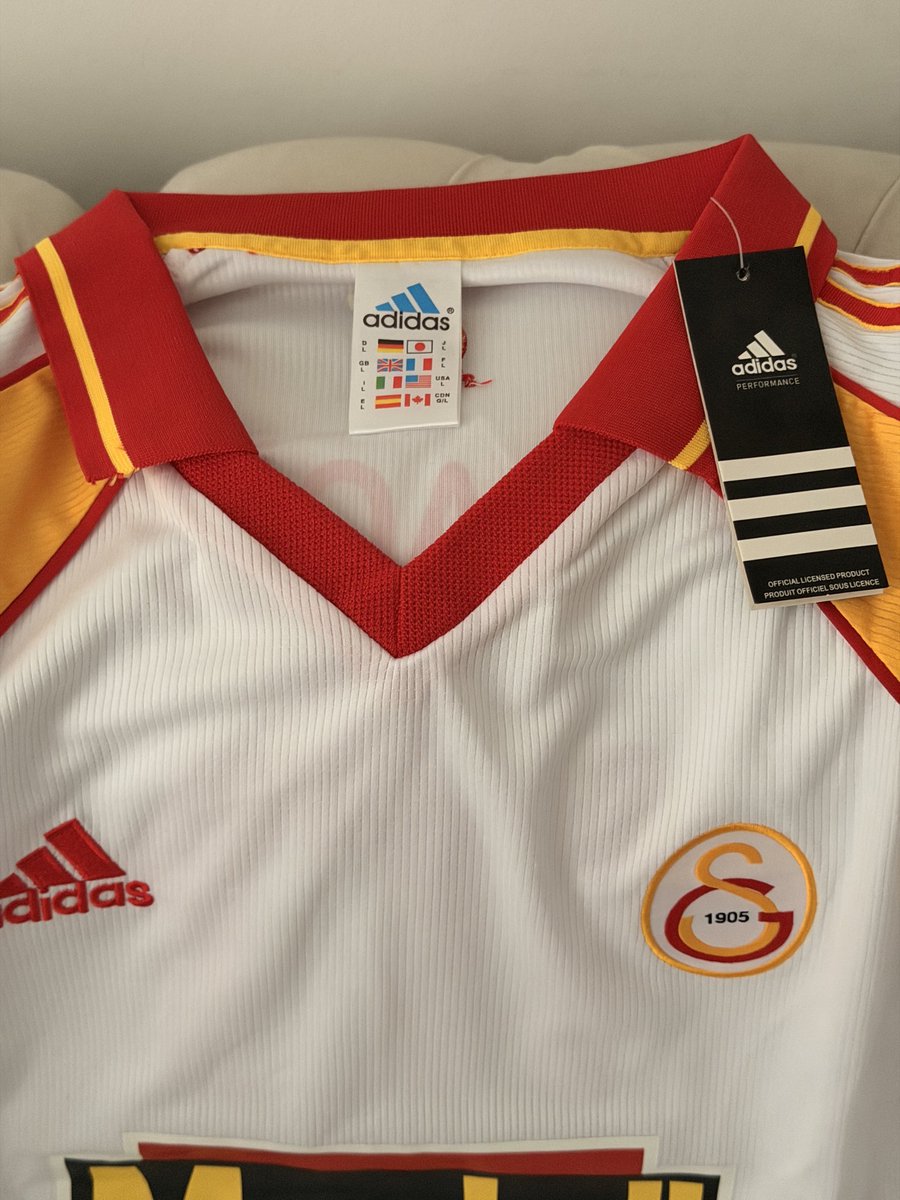 Apo 🇩🇪 tweet media