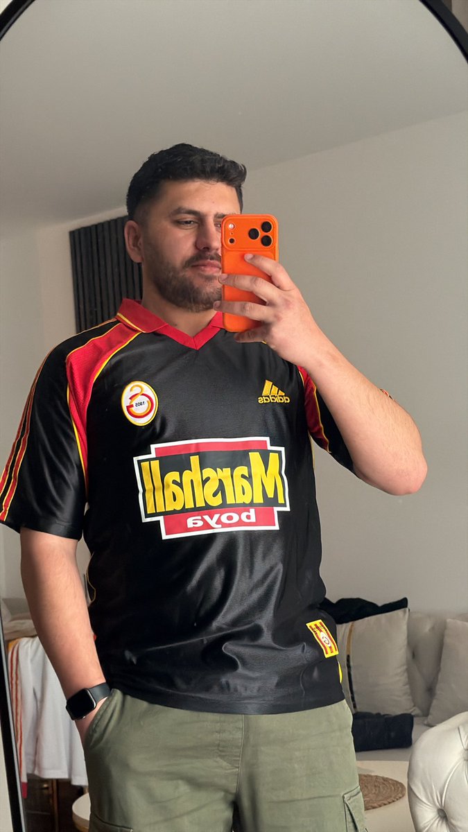 Apo 🇩🇪 tweet media