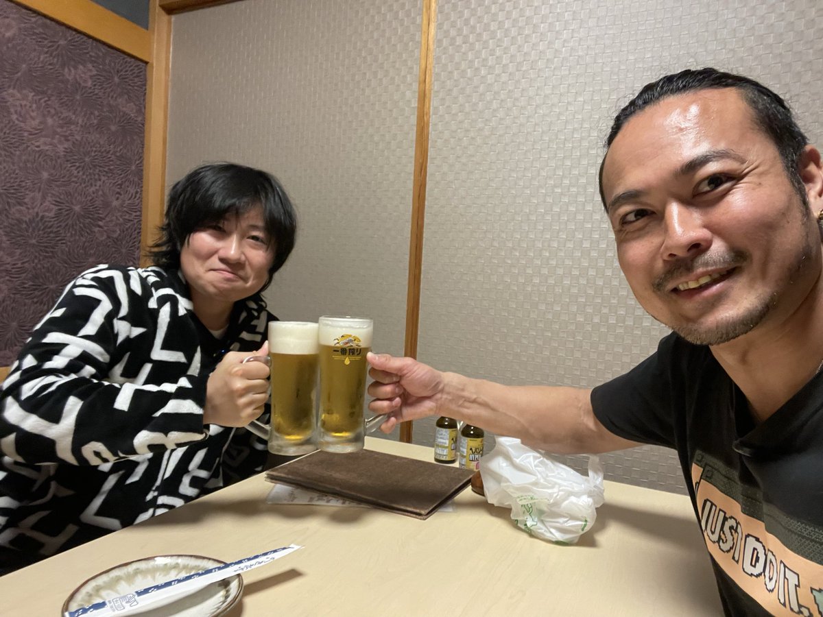 satou19880303's tweet image. おはようございます😊
今から福岡空港向かうぜー！！
到着9時30分くらいだから10時くらいからkickスタートで😎

#kick
#福岡
#ずいえき山
#三杯目ひかる