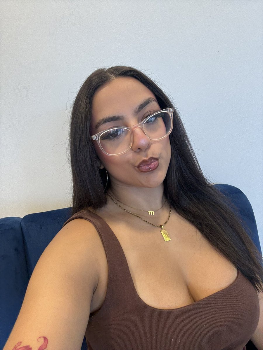 axhcaxh's tweet image. #business