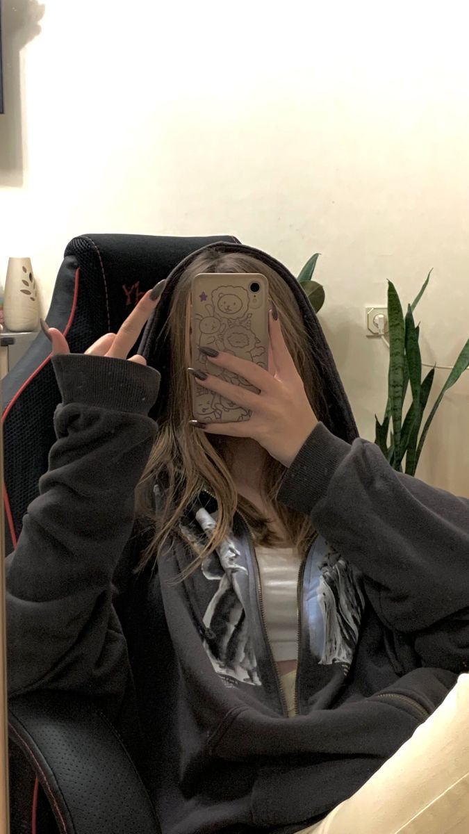 Goddes_sarah tweet media