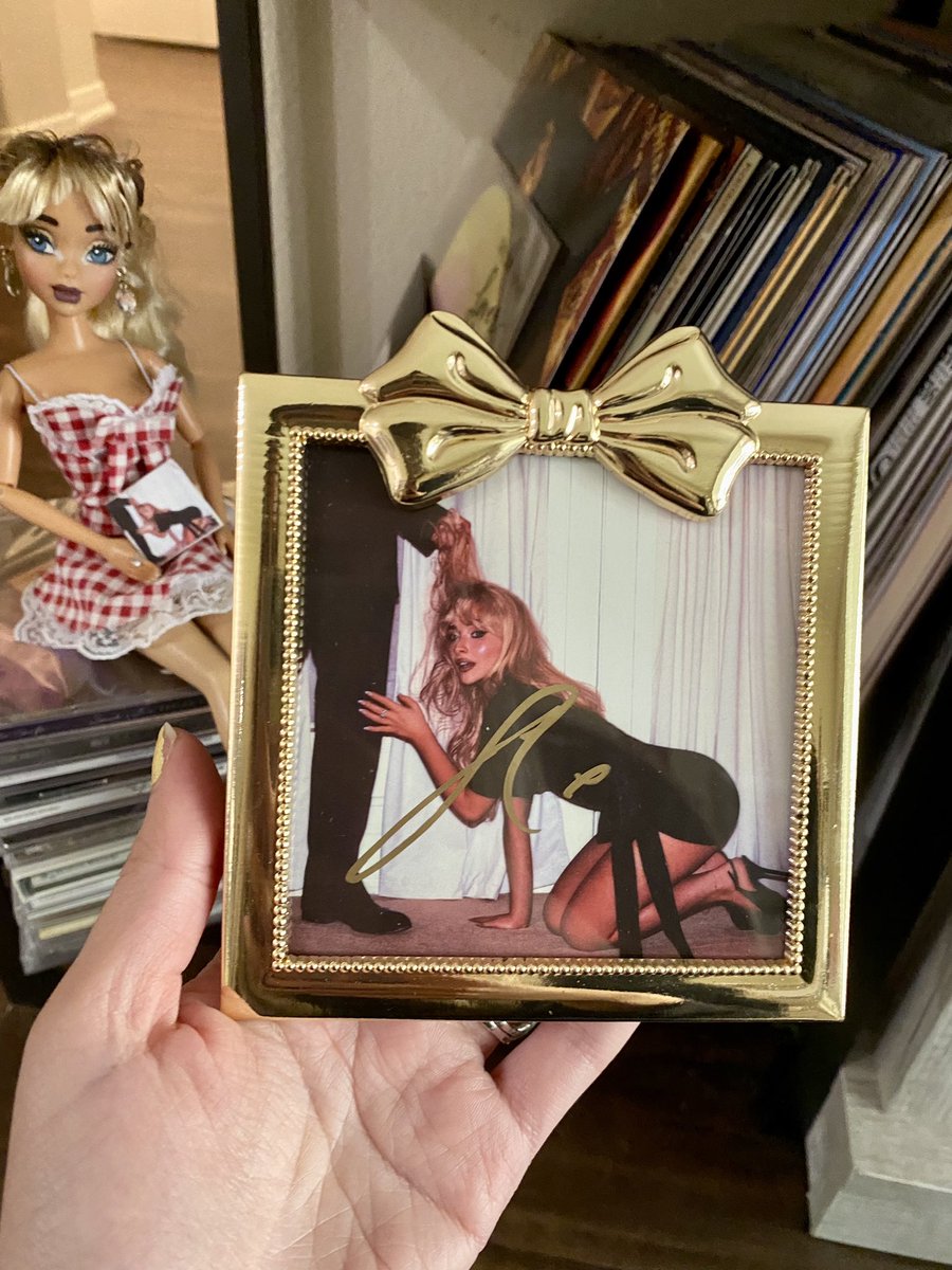 Holly 🩷 tweet media