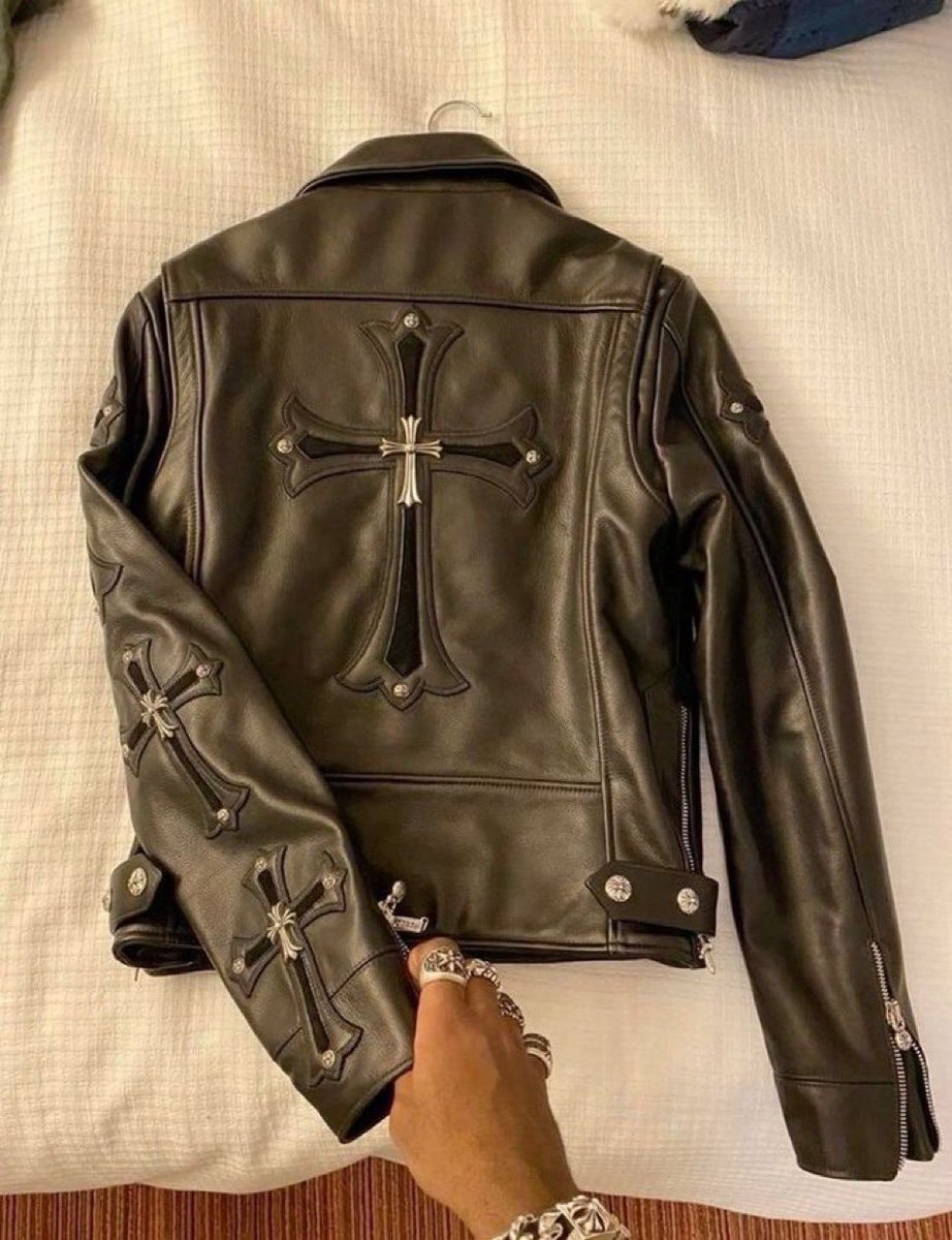 𝐂𝐇𝐄𝐋𝐒.🧸 tweet media