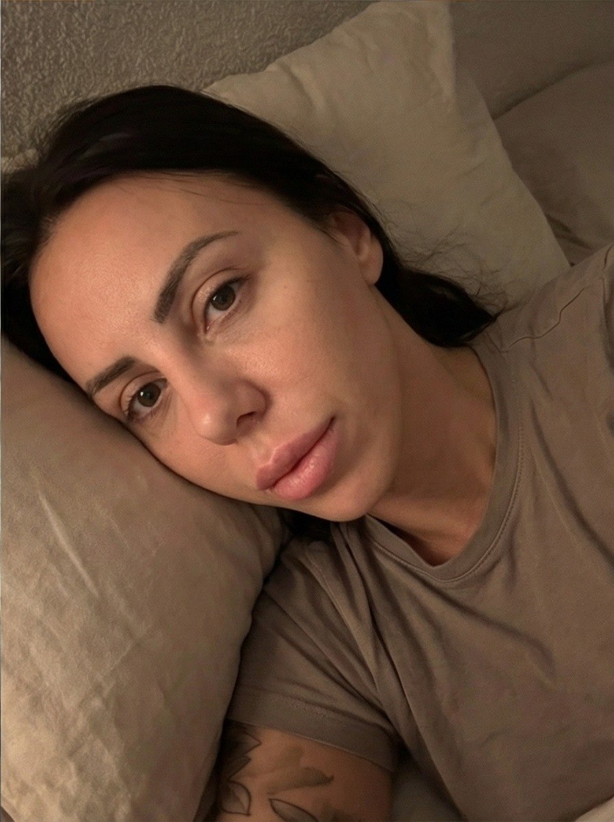 Chloé & Camille tweet media