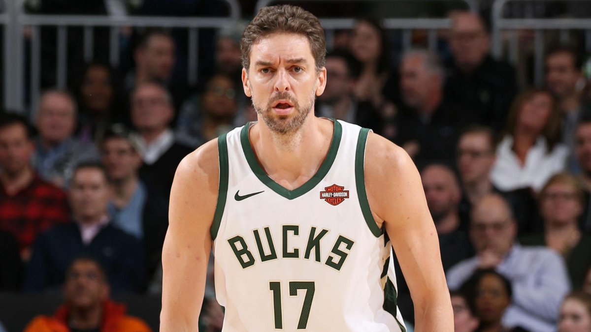 Khris Middleton’s son tweet media