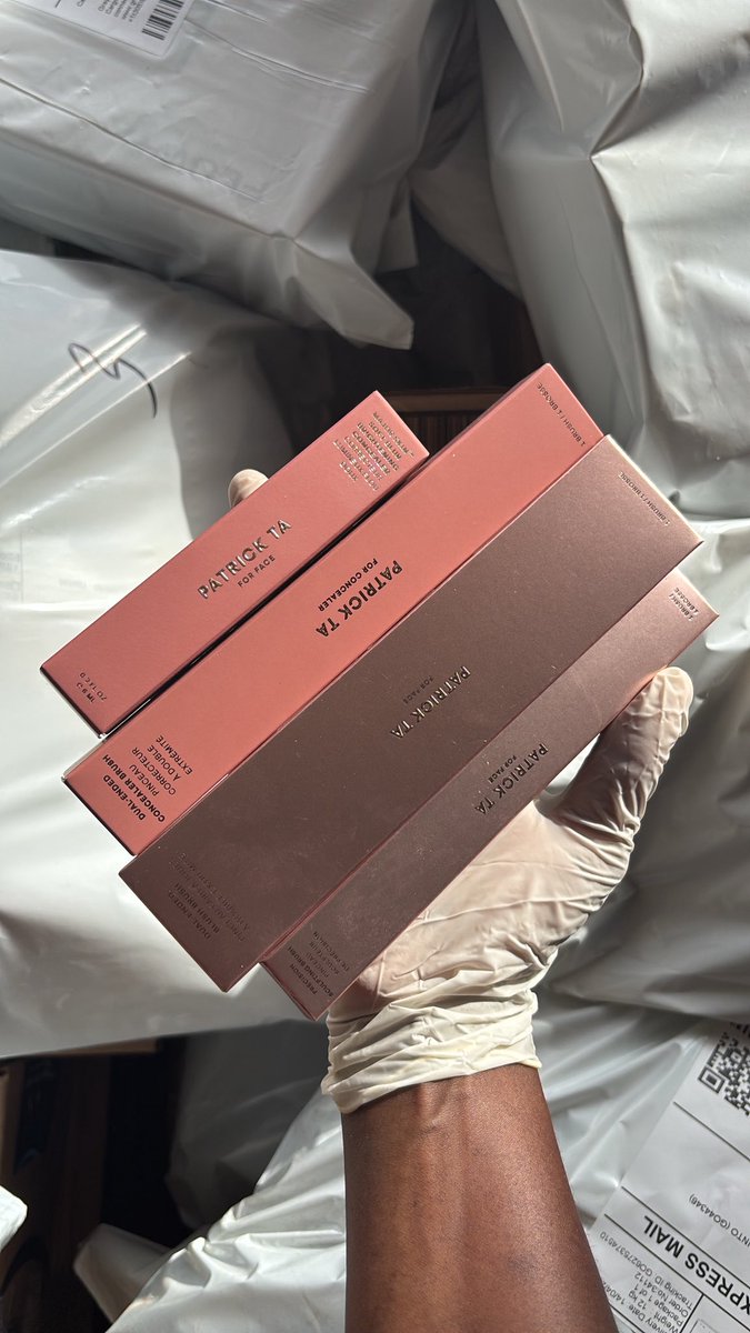 greyoakfreight's tweet image. From skincare🧴 to electronics 📱 to fashion 🛍️ …. Trust GreyOak to ship and deliver on time ! #greyoakglobal #airfreight