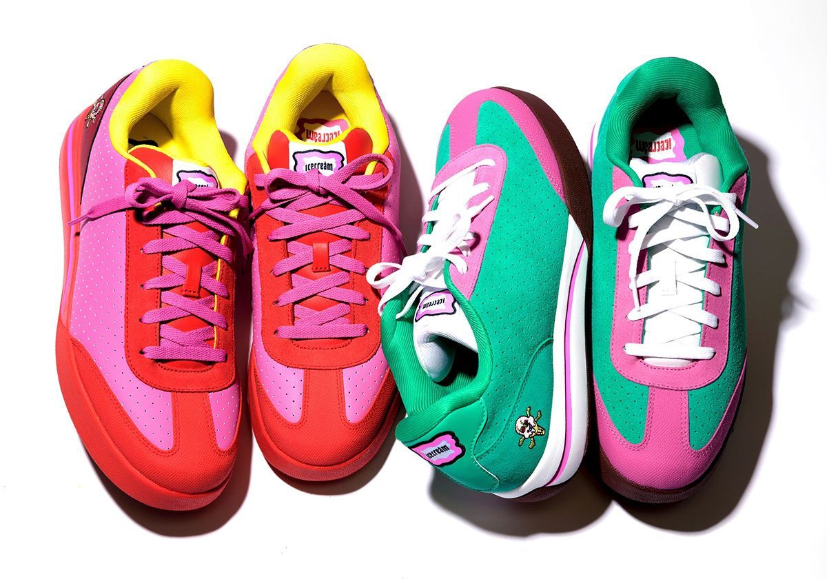 Sneaker News tweet media