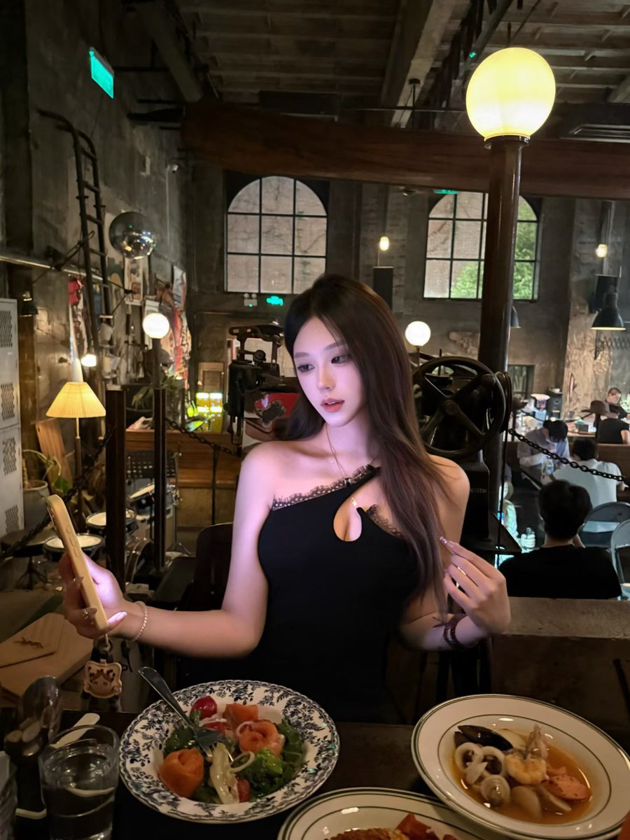 Luda tweet media
