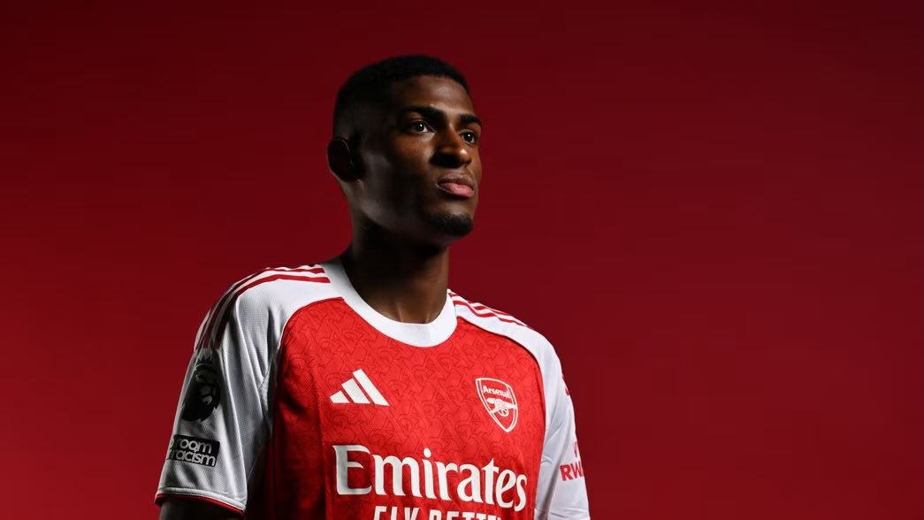 BenficaUpdate's tweet image. ATENÇÃO MERCADO 🚨🦅

O SL Benfica está atento Cristhian Mosquera, central espanhol do #arsenal. 

O acordo seria para o empréstimo do central e não a contratação em definitivo. 

Poderá ser novo jogador do Benfica caso otamendi saia. 

Na minha opinião é um grande jogador 
#slb