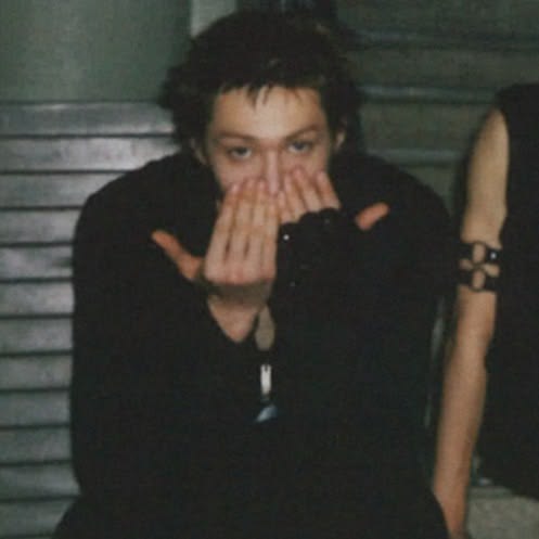 mykomyko tweet media