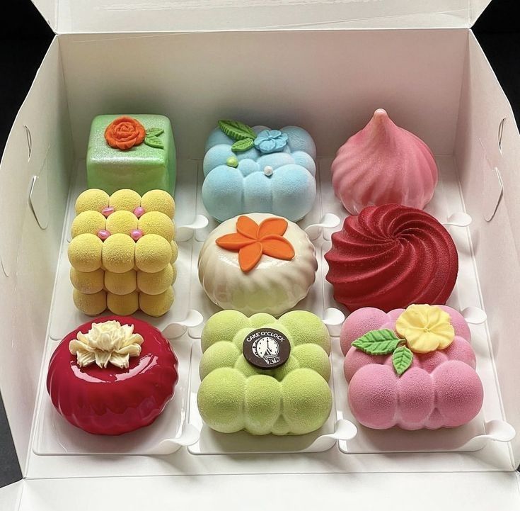 food aesthetic tweet media