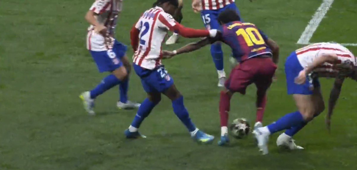 Andrés Weiss tweet media