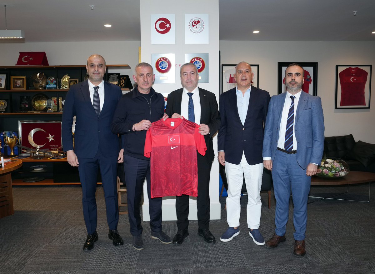 hakan köker tweet media