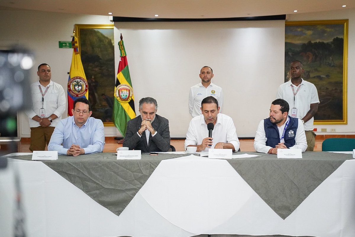 General Juvenal Díaz tweet media