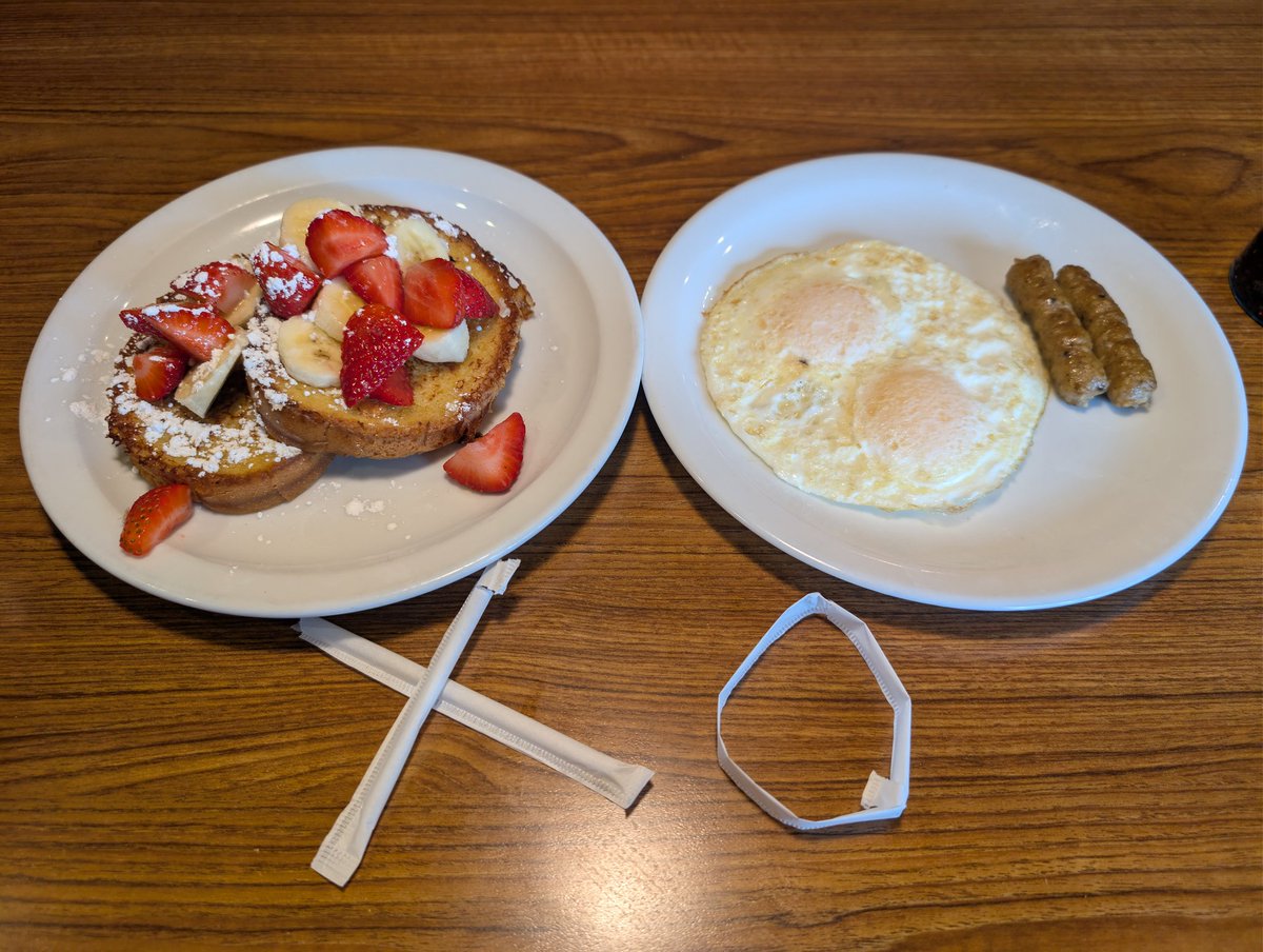 Sushi 🍣🍉🔜 Los Angeles Regionals tweet media