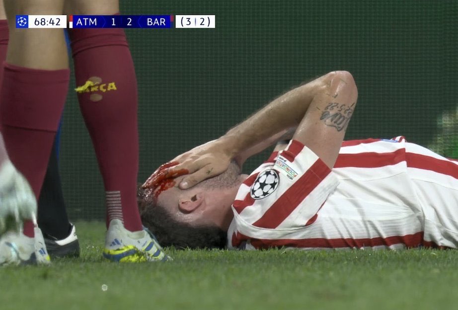 عمرو tweet media