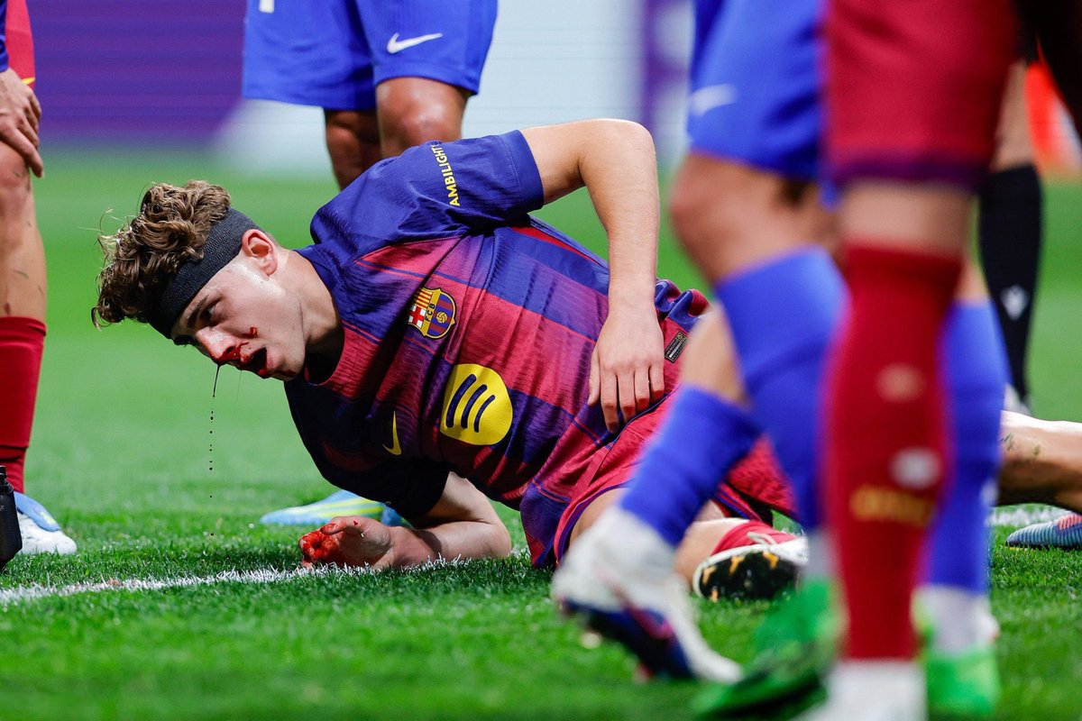 عمرو tweet media