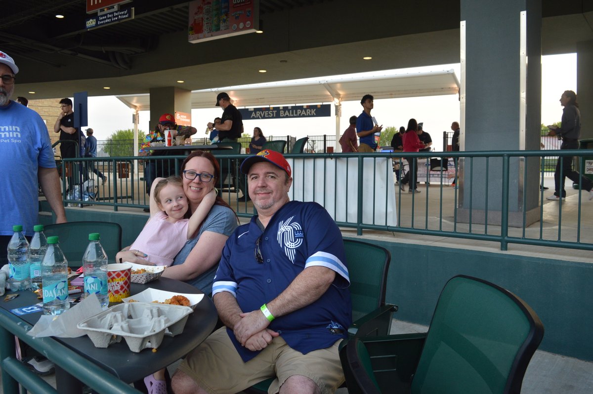 nwanaturals's tweet image. 🎆 July 4th Table Experience 👀

Fans can now reserve an exclusive table in our Cherokee Casino Home Plate Deck for the July 4th Naturals game and post-game fireworks show! 

Only 11 are available, so book yours now:
gofevo.com/event/Nwanatur…

#GoNats #FourthofJuly #NWAvsCC