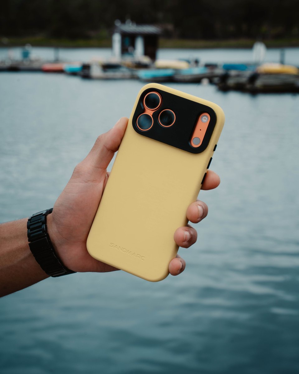 sandmarc's tweet image. Meet Canary and Stone. 📱 New colorways for the SANDMARC Pro Case. 

#iphonecase #iphone17pro #iphone17promax #tech #apple