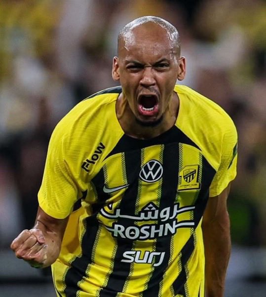 y9_abdullah's tweet photo. الحممدلله ياااااااااااااررررربببب

قوووووووووول وتأهل 🐆🐆🐆💛💛💛💛

 #الاتحاد_الوحده_الاماراتي https://t.co/uVXQBIdDpY